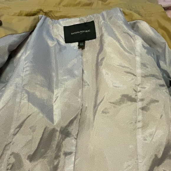 Banana Republic Trench Coat - Picture 6 of 8